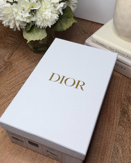 0426D-Slingback Pump