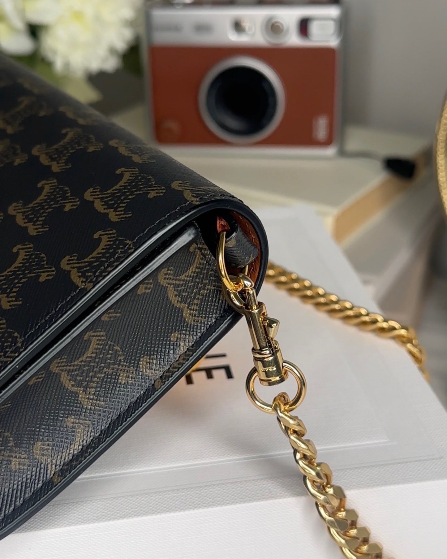 1726C-Multipochette Tan