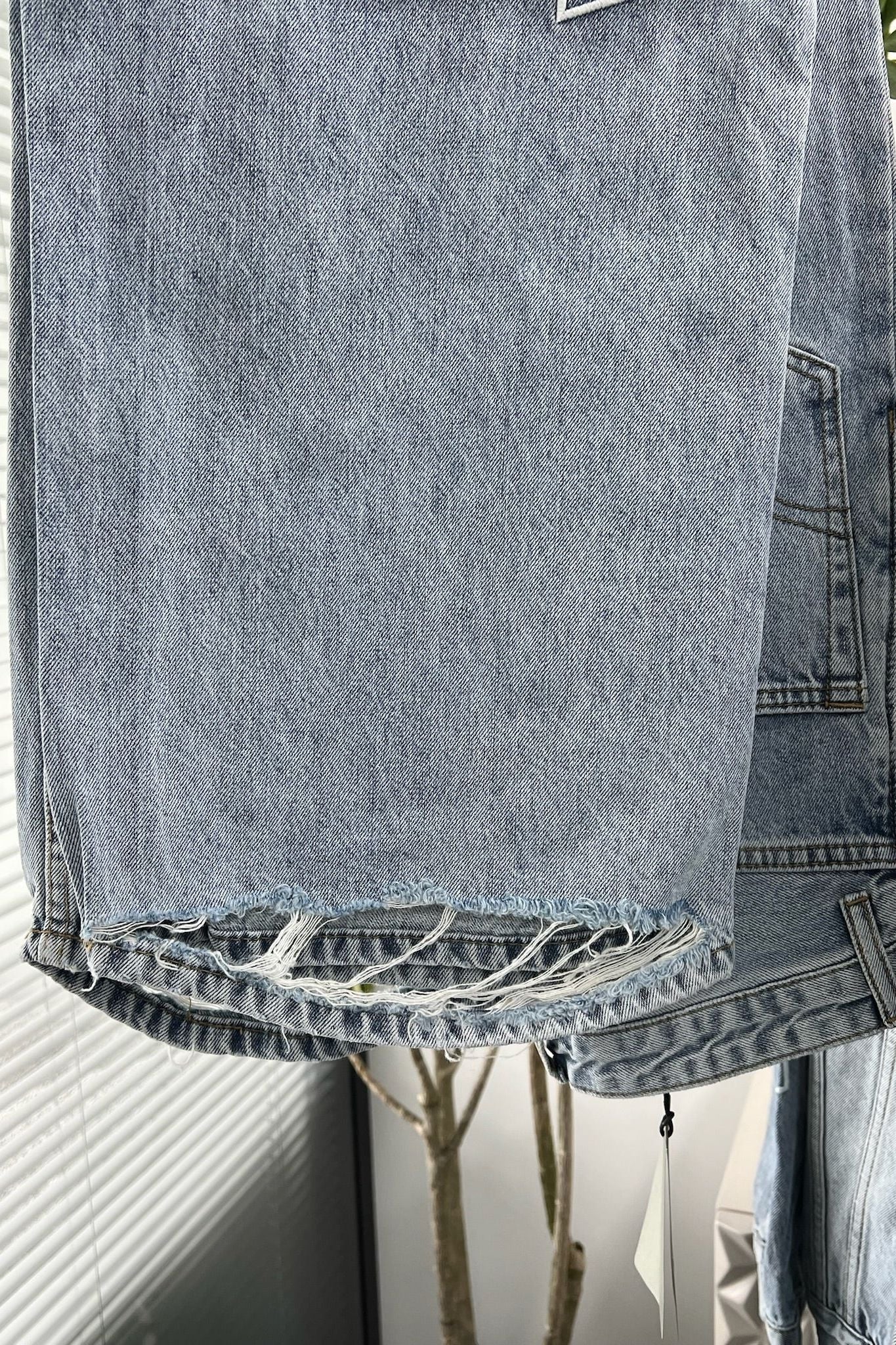 Women's High-Waisted Jeans