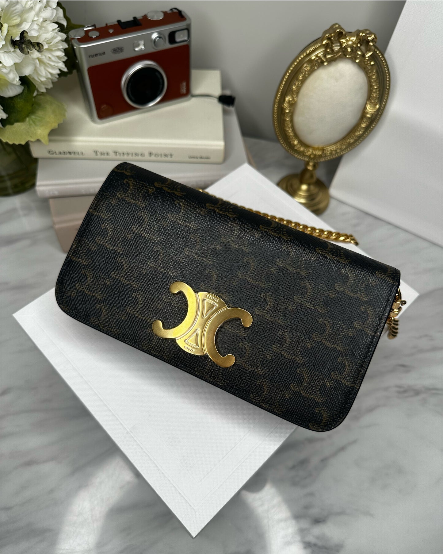 1726C-Multipochette Tan