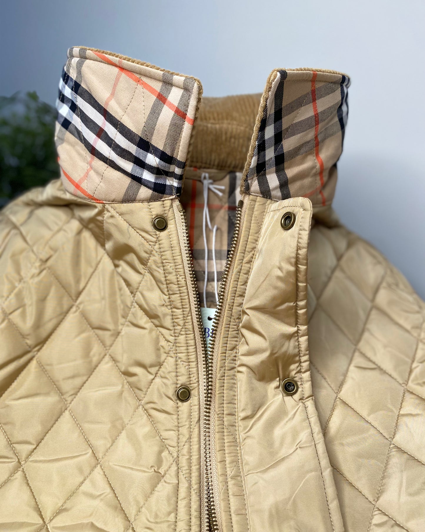 0726B-Cropped Nylon Jacket